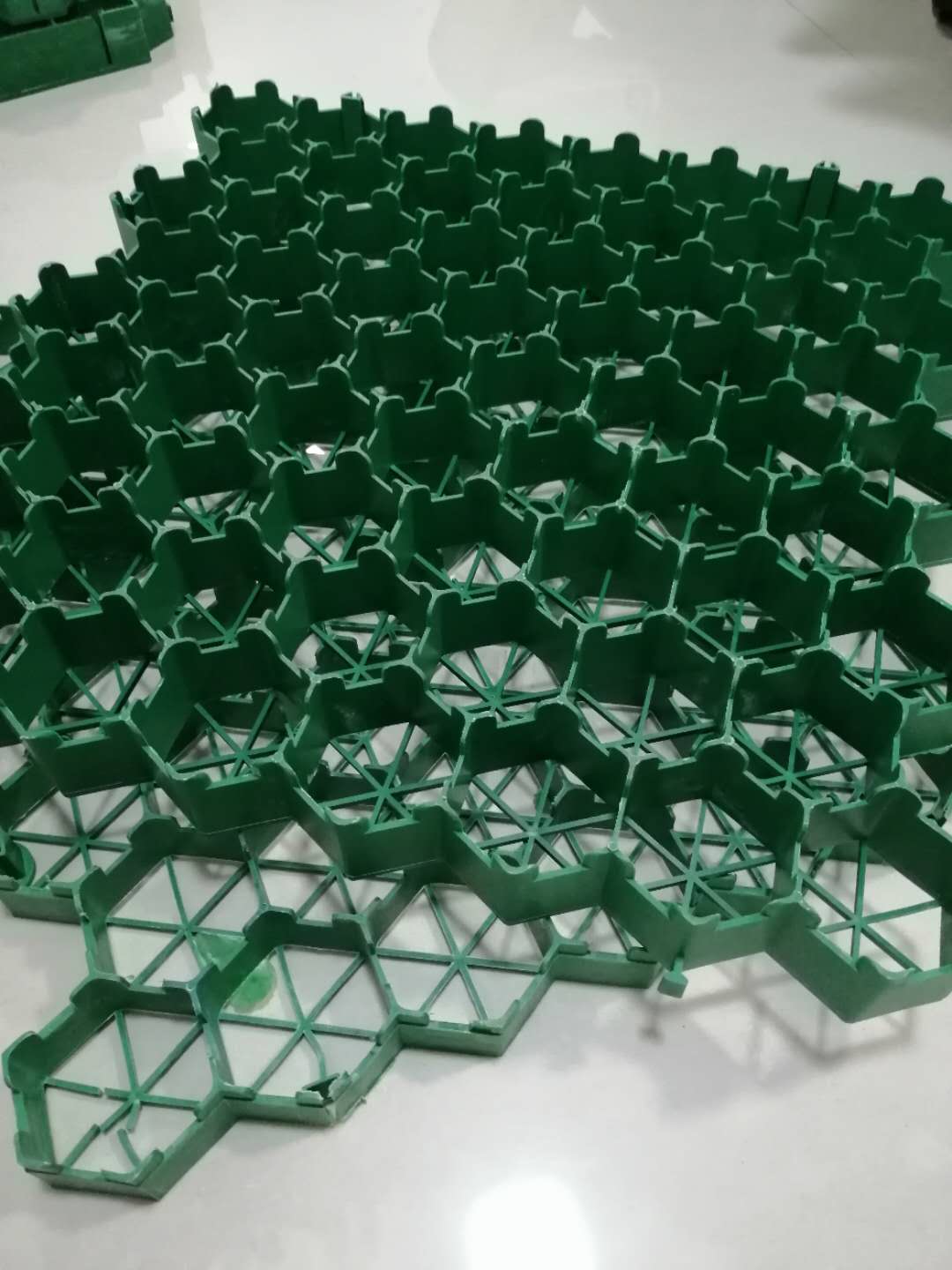 嘉?；谥膊莞?></li>
        
        <li> <img src=