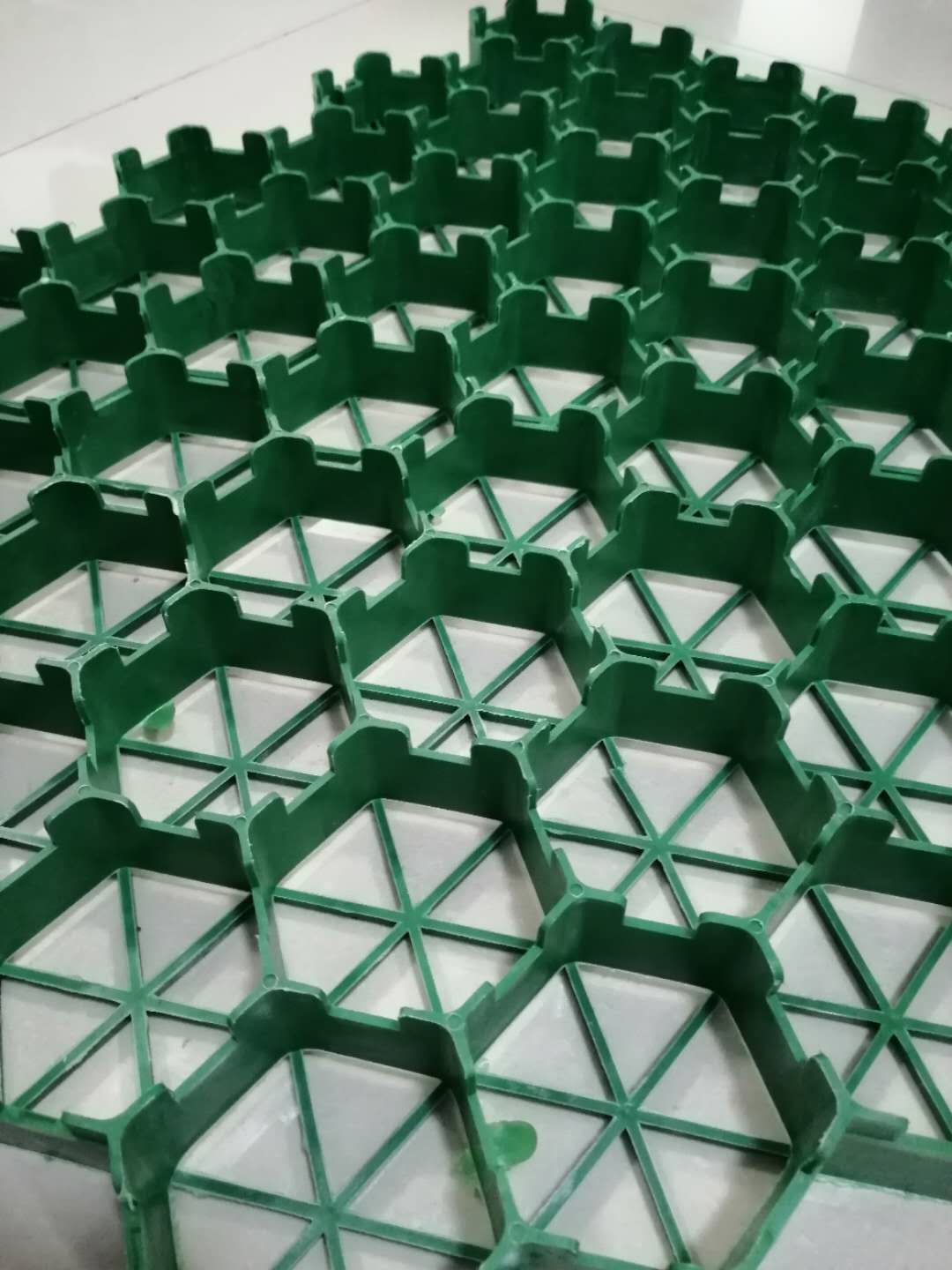 嘉海H38mm停車場(chǎng)植草格