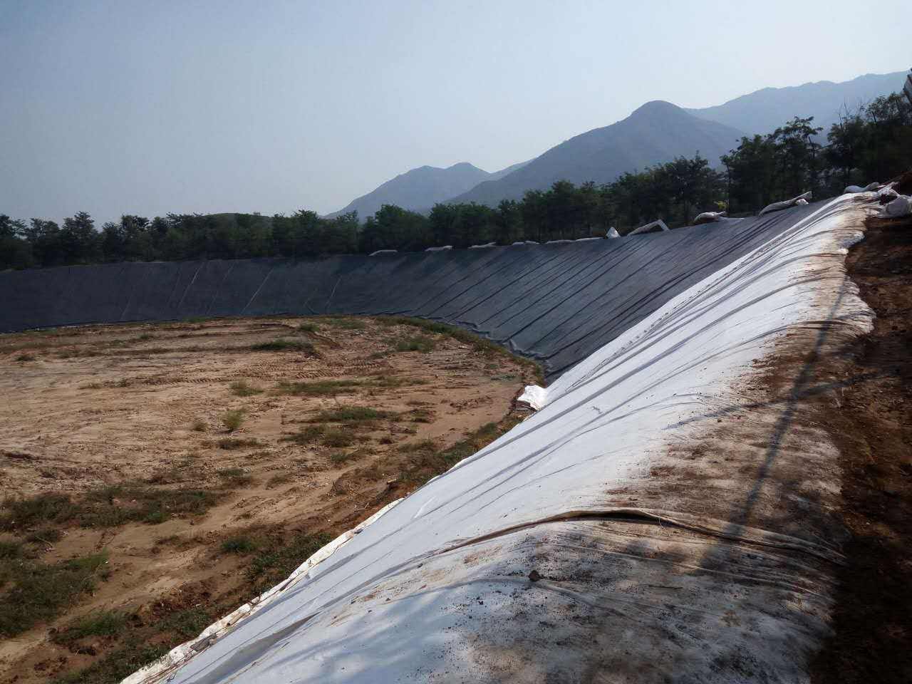 嘉海300克土工布-水庫(kù)、垃圾填埋場(chǎng)