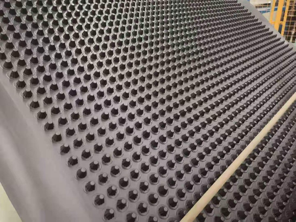 車庫(kù)瀝水板廠家 可按需定制