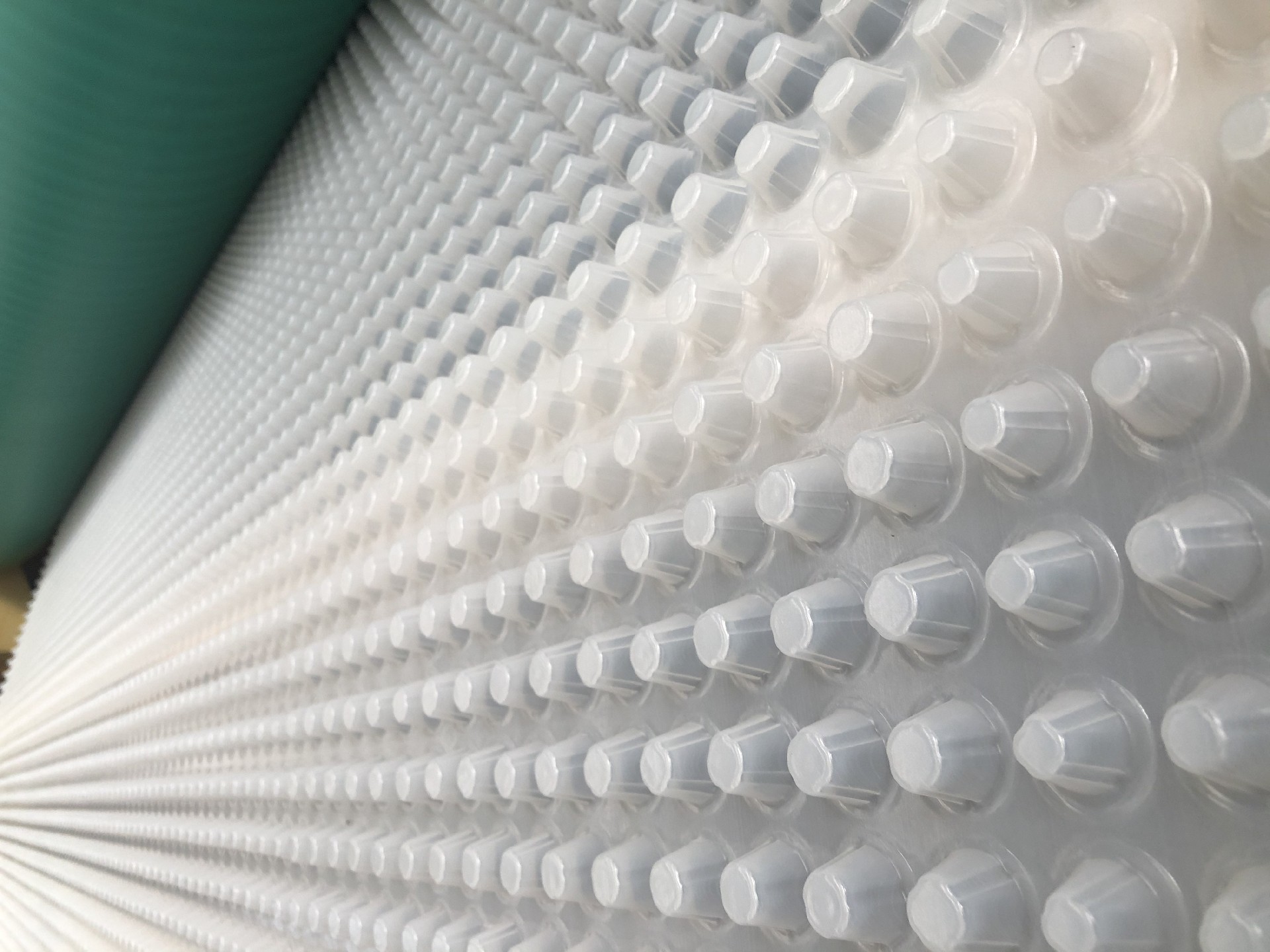 嘉海3000g車庫瀝水板