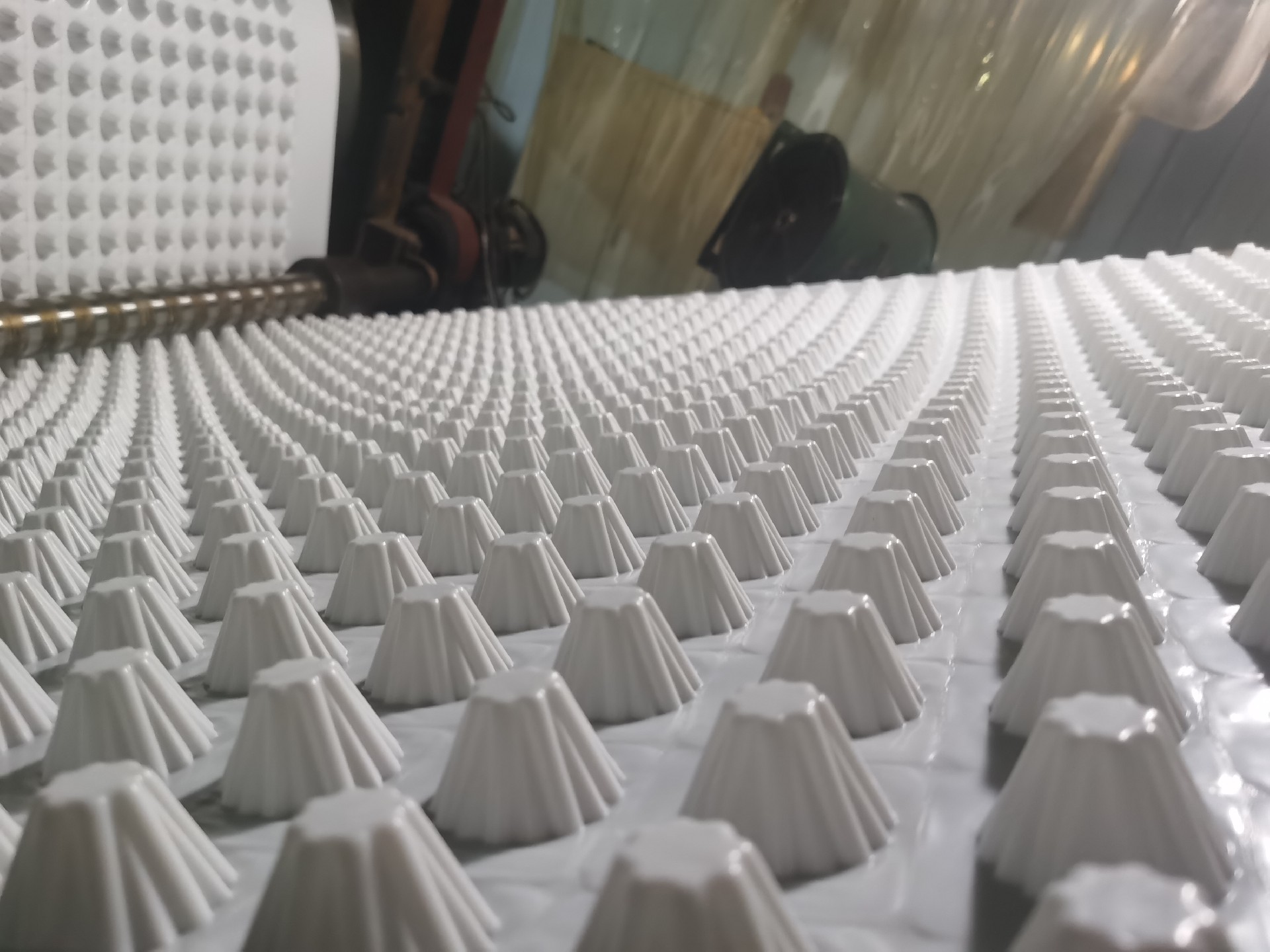 嘉海1.5公分車庫(kù)排水板